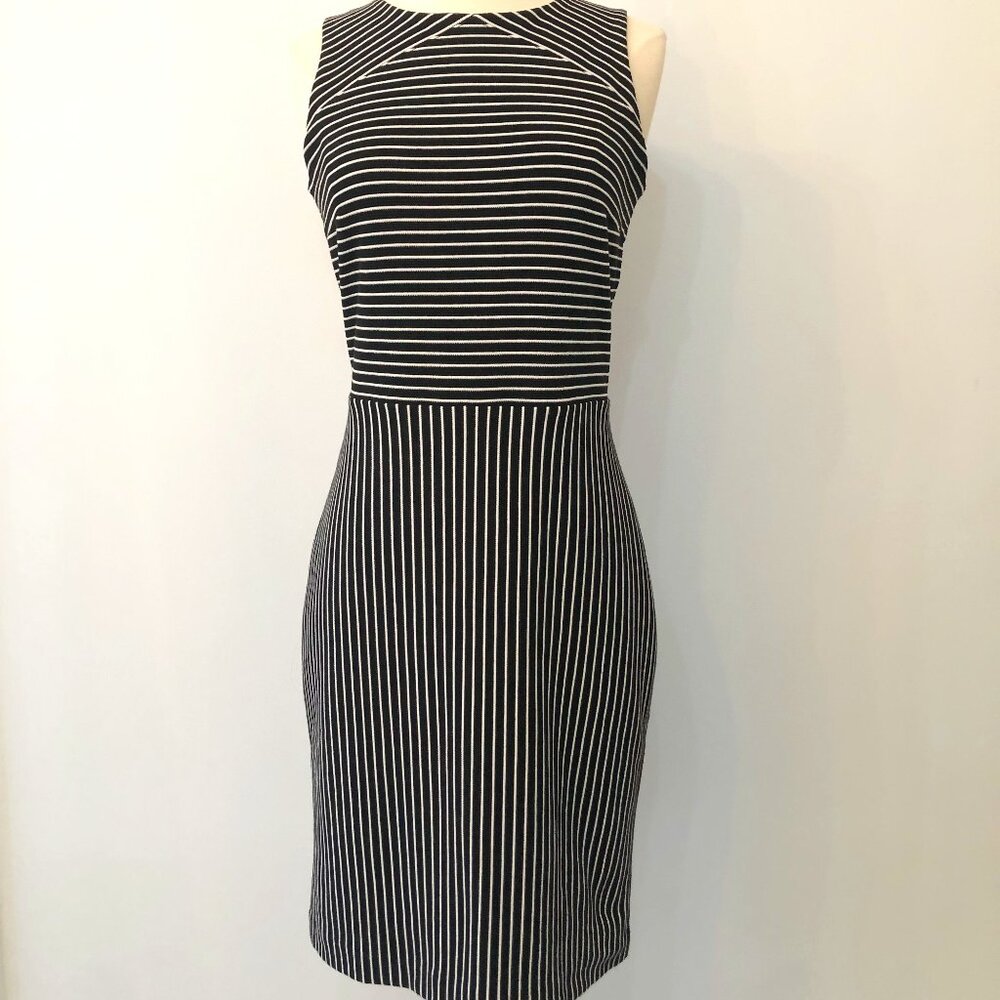 Banana Republic Black and White Striped Sleeveless Dress Size 4
